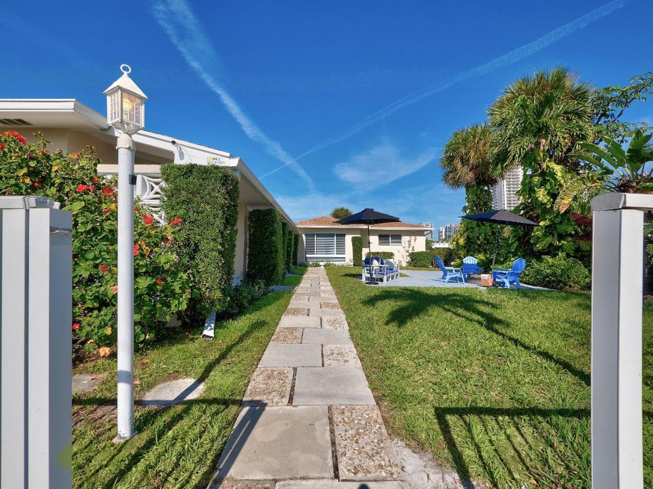 Beautiful 1 Bedroom Steps To The Beach! West Palm Beach Zewnętrze zdjęcie